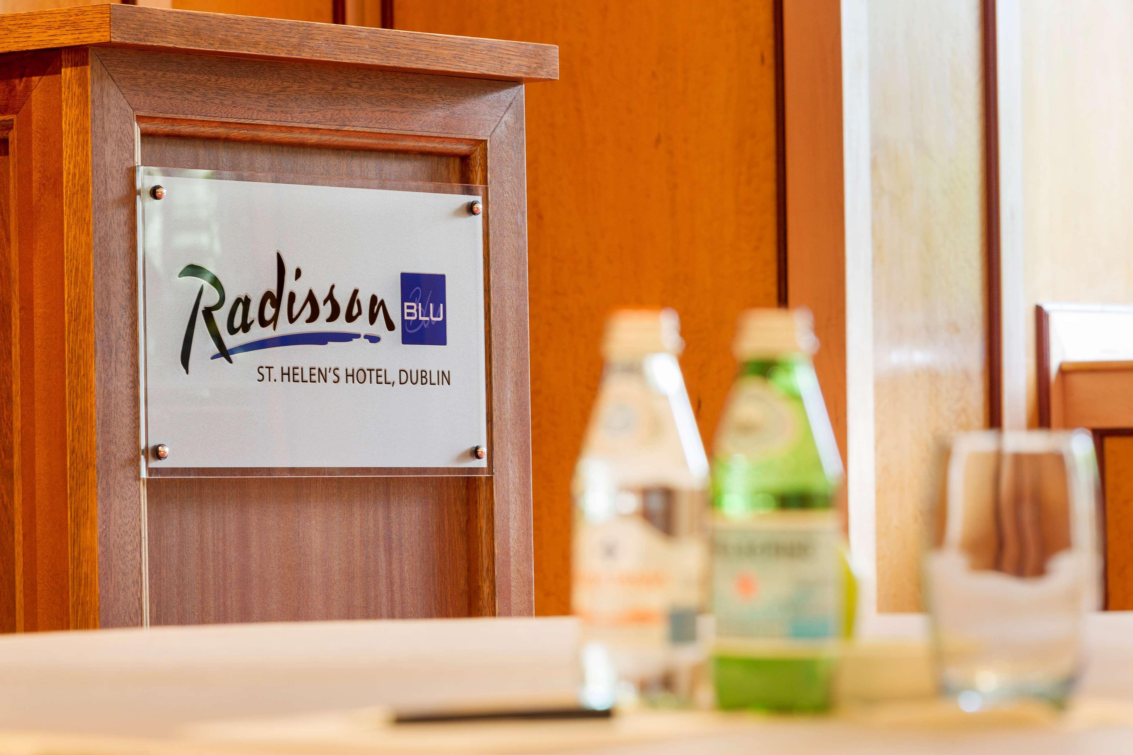 Radisson Blu St. Helen's Dublín